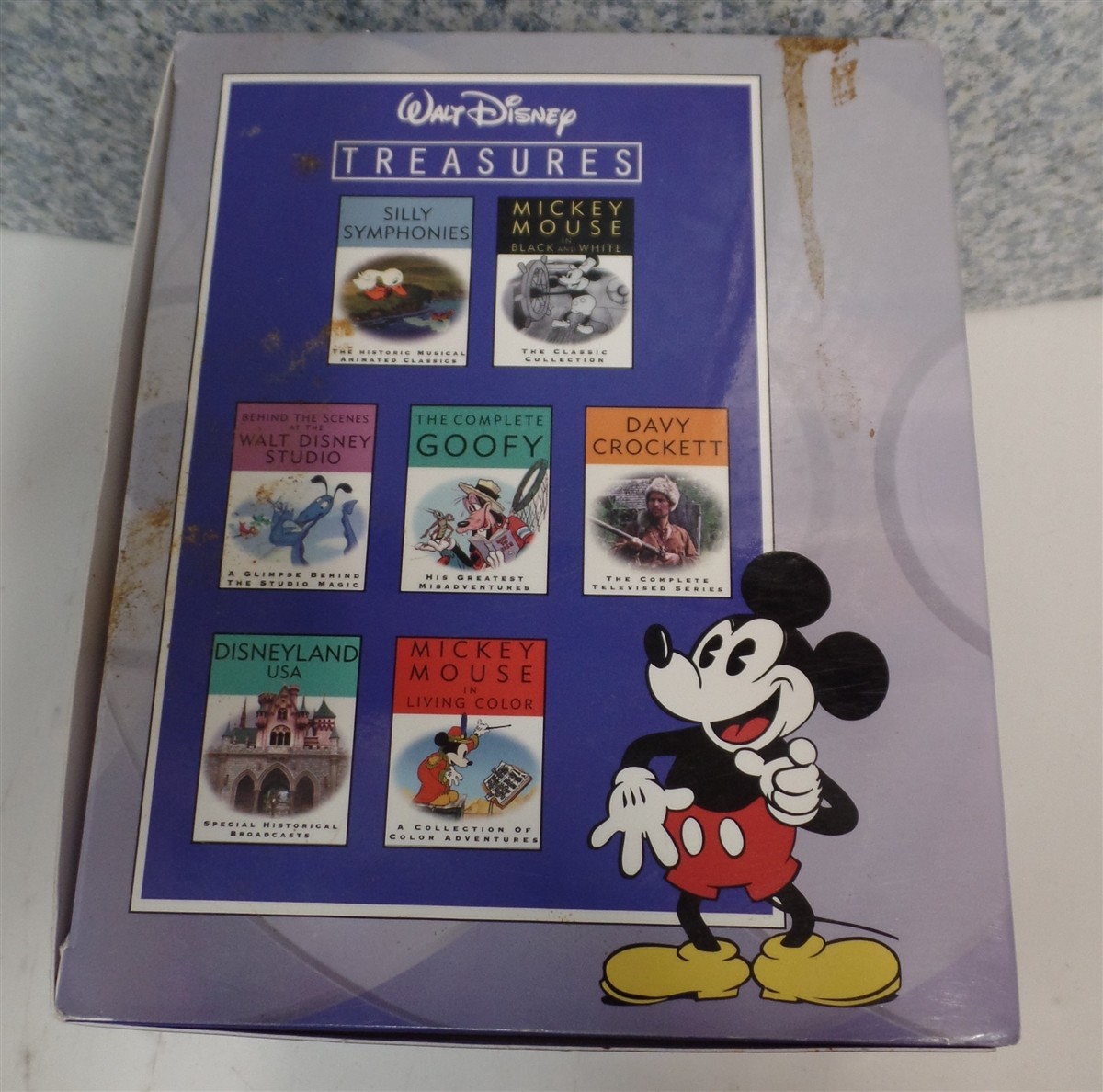 Walt Disney Treasures DVD（USA版）7点セット The Ultimate Disney Treasure Chest 7 DVDs Unopened Factory