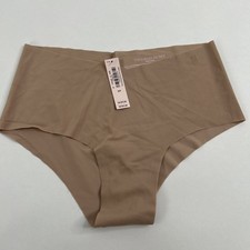 New with tags Victoria's Secret No Show Cheeky Panty Praline 65H8 Small S