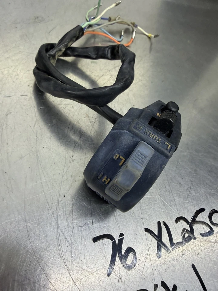 1974-78 76 Honda XL350 XL250 MT250 XL125 CT125 - Horn Turn Signal Dimmer switch - Image 2 of 4