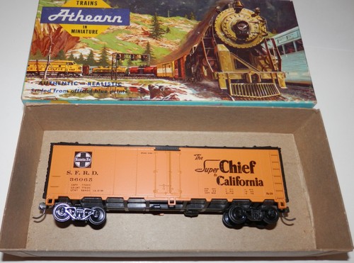 Frigorífico Athearn escala HO 40' Santa Fe 36065 'Super Chief' #5023 con kadees | Zustand: Used