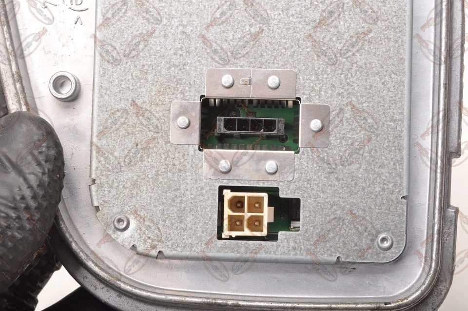 VOLVO V50 1.6 D 109CV Xenon Centralina Dispositivo 1307329210 - Immagine 3 di 4