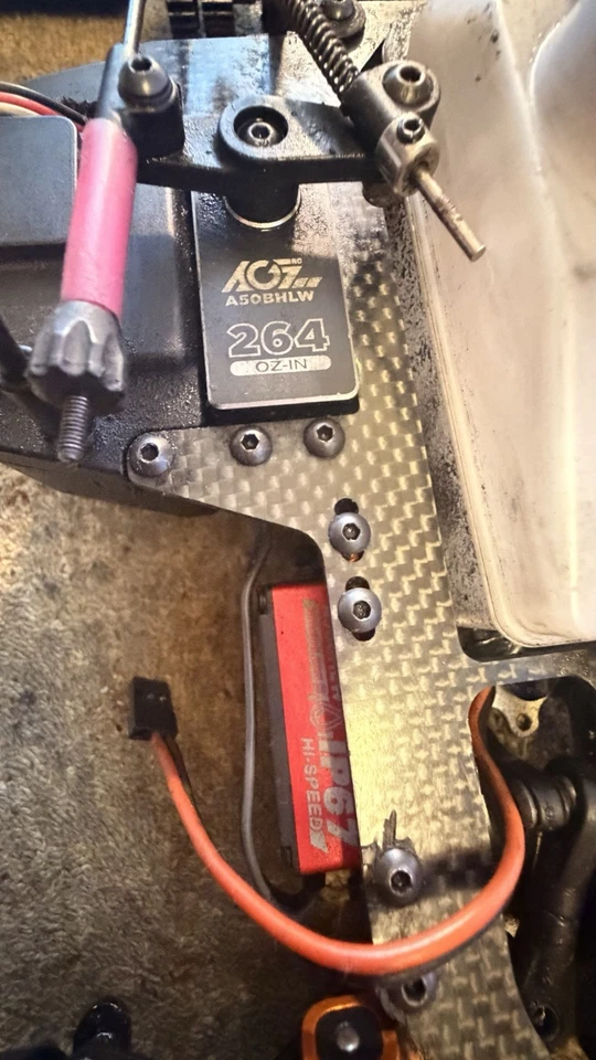 Xray rx8 银色 — 第 2/4 张图片