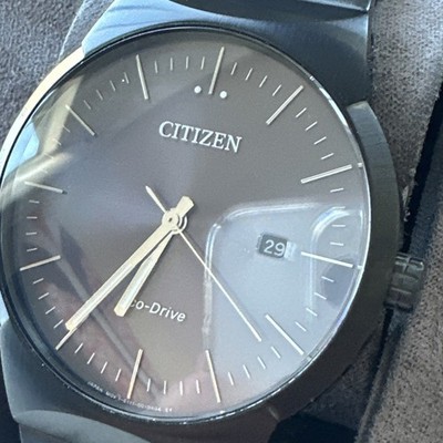 CITIZEN MEN'S $395 ECO-DRIVE AXIOM BLACK DATE WATCH BM7587-52H *6-inch wrist*