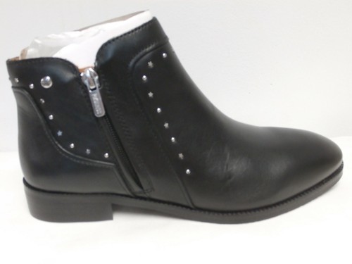 Pikolinos Leather Studded Ankle Boots 
