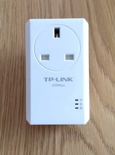 TP-LINK 200Mbps TL-PA2010P UK AV200 Adattatore Powerline Prolunga AC Pass Through