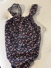 Gap Kids Girls Swimsuit Swim floral black white Size XS 4/5 4T 5T