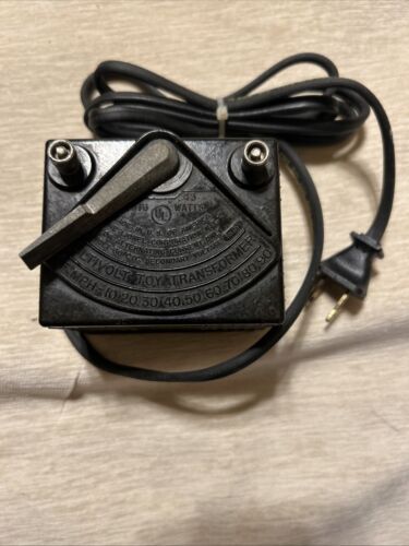 Lionel Postwar Transformer Type 1015, 45Watts, 8-15V, Tested