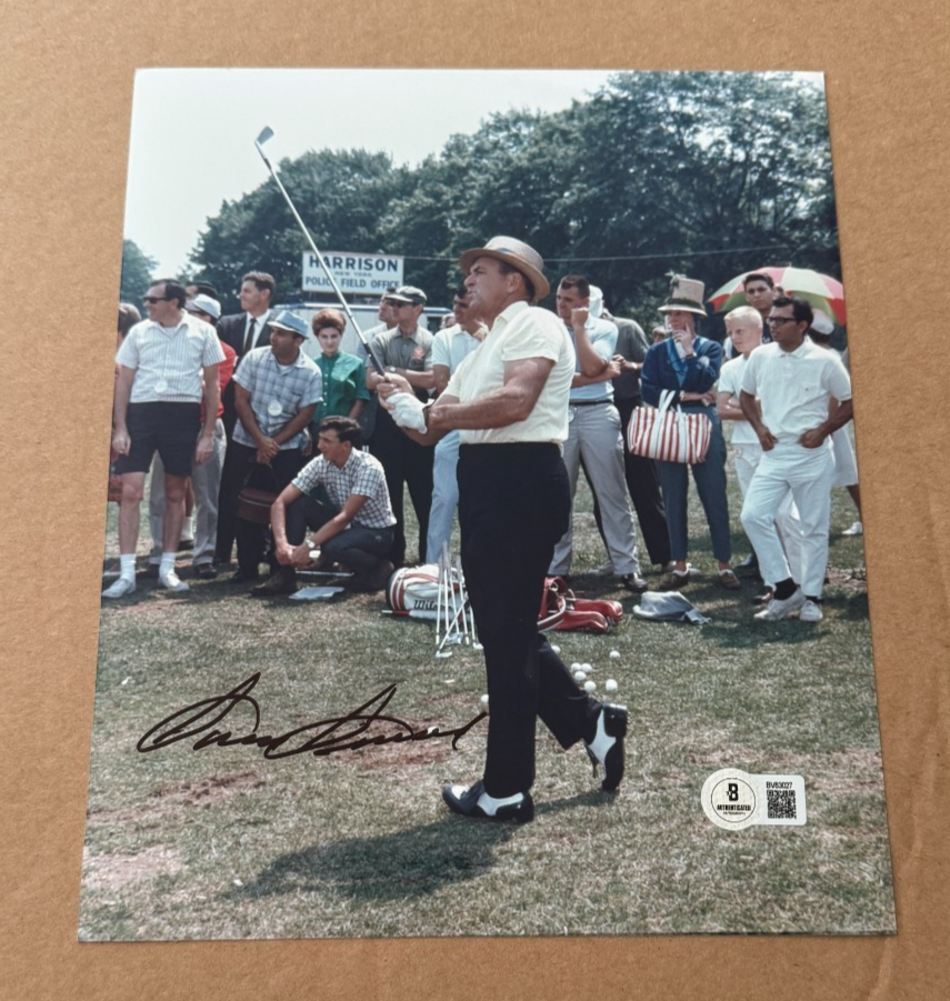 Sam Snead Autographed Signed VINTAGE 8X10 PHOTO PGA TOUR GOLF PHOTO BECKETT COA 