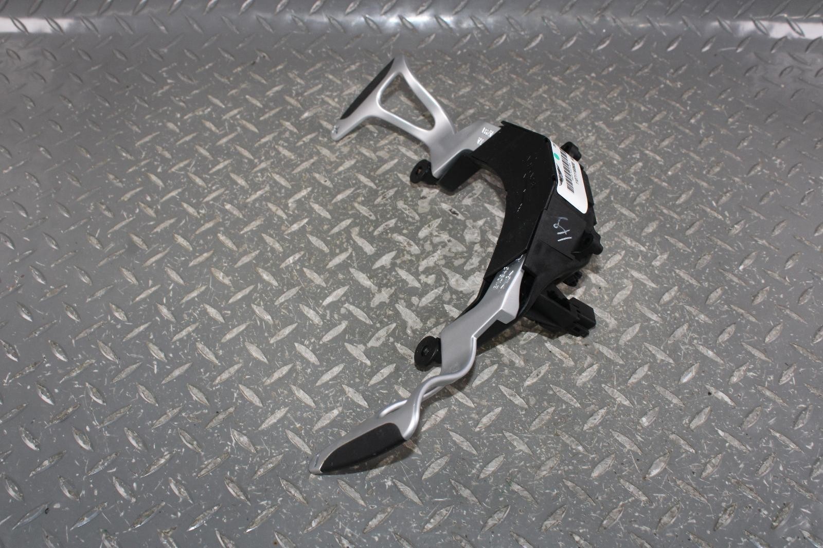 11-17 Vantage Silver Black Steering Wheel Column Paddle Shifters OEM OE WTY WTY