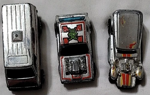 Vintage Hot Wheels Super Chromes 1969 Prowler, 1974 Gremlin Grinder, & 1975 Van