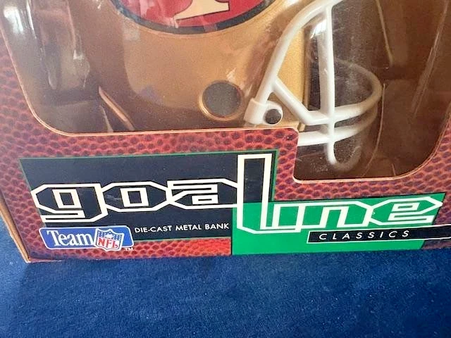 San Fran. Banco de monedas de casco fundido a presión de metal 49ers - '95 NFL Goal Line Classics Nuevo en caja Foto 4 de 4