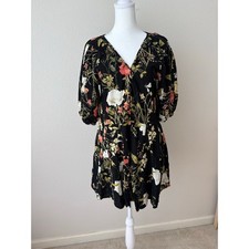 H&M Black Floral Mini Dress Size 4 Puff Sleeve V Neck Fit & Flare Cottagecore