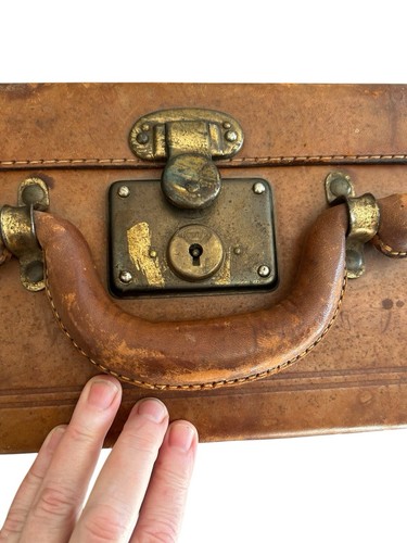 Antique 19c Leather Skin Suitcase Luggage w Key Brass Buckles and Lock - Picture 8 of 19