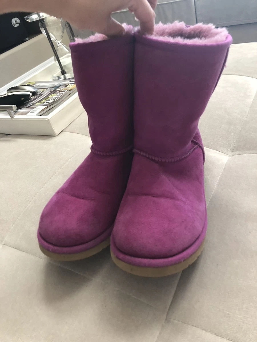 Toddler girl clearance uggs size 6