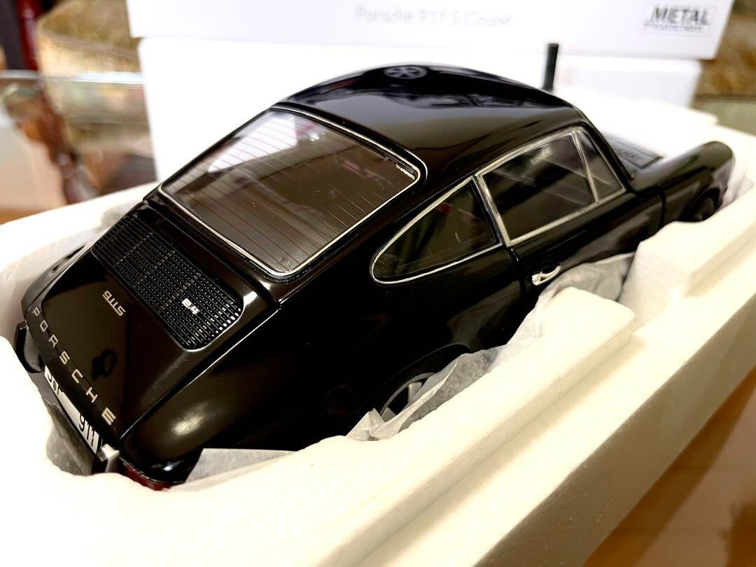 1/18 シュコー ポルシェ911S クーペ1973ブラック 楽天市場】シュコー 1/18 ポルシェ 911 S クーペ (ブラック