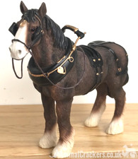 Bay Shire Cart Heavy Horse in harness ornament figurine quality Leonardo, boxed