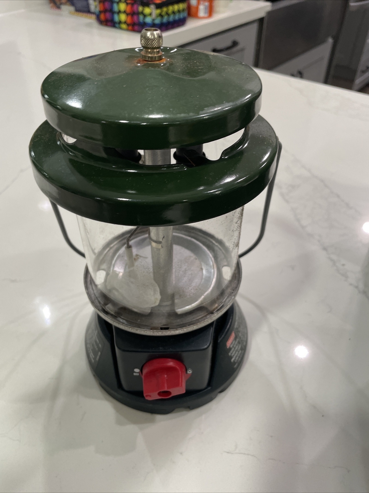 Coleman Dual Mantle Portable Propane Camp Lantern 5155B & Hard Case