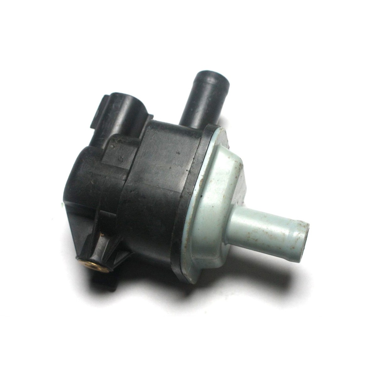 Vapor Canister Purge Valve Solenoid FOR Mazda 3 14-22 CX-5 13-21