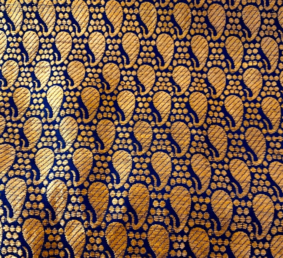 Vintage Silk Jacquard Textile with Gold & Silver Metallic Trims - India  XX295 - Image 3 of 4