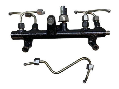 Ford Mondeo MK IV Kraftstoffverteiler Einspritzleiste Verteilerrohr MDV48356