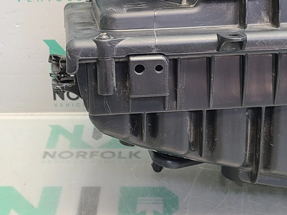 Range Rover Sport L494 Diesel Air Filter Housing MAF GPLA-9H736-AA - Image 2 of 4