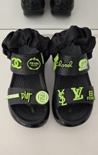 Women&rsquo;s 12x Neon Green Couture Theme Shoe Charm Set & Silk Croc Scrunchies