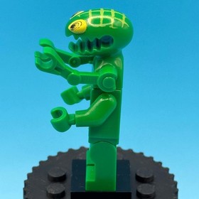 LEGO: Space Police 3 Alien (SP091) - From Space Police Set 5971 (2009) - RETIRED
