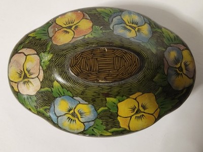 Old Rown Tree York Chocolate Candy Container Tin - Featured Morning Glory Flower