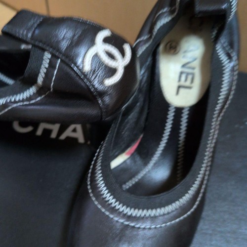 Escarpins CHANEL logo brodé noir femme taille EU34/US3,5 - Photo 5/12