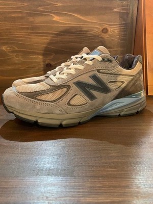 Men 9.5US Auraleebalance 990V4