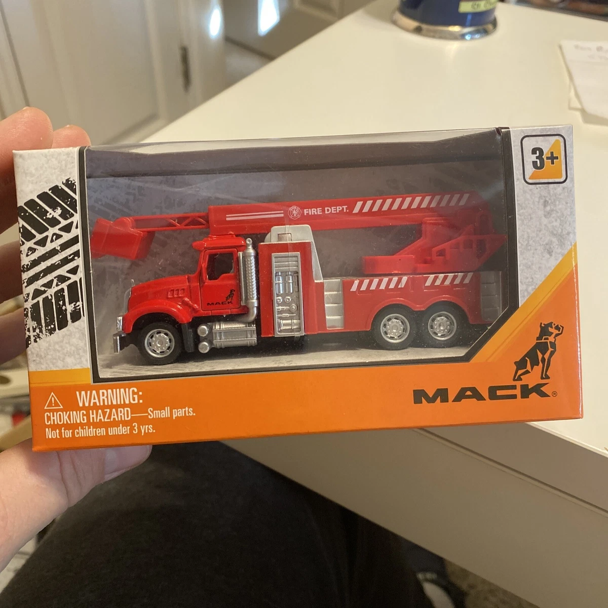 Wonderlanes mack truck hotsell