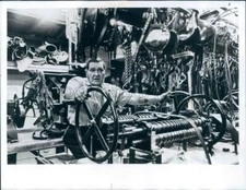 1972 Press Photo Horse Harness Maker W C Wally Wiese