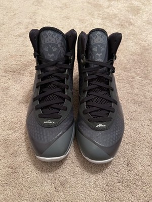 Nike LeBron 8 v2 Cool Grey size 13