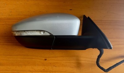 2016-22 Volkswagen Passat RIGHT PASSENGER Side Mirror BLIND SPOT SILVER LA7W OEM
