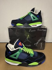 Taglia 11,5 - SCATOLA FIRMATA Air Jordan 4 Retro DB Doernbecher 2011 (RARA)