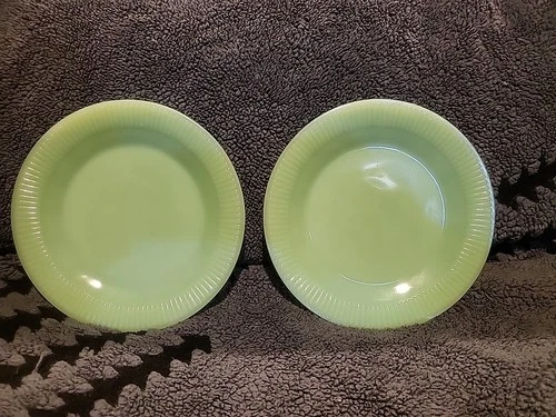 2 Vintage Fire King Jadeite 7 5/8" Jane Ray Plates