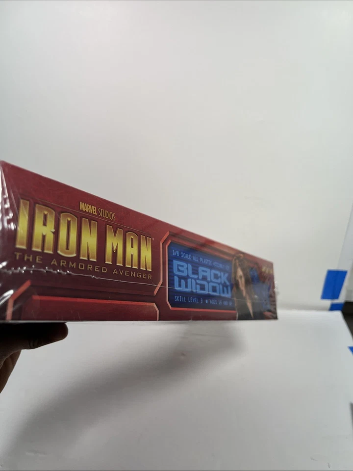 Marvel Iron Man Black Widow Moebius Model Kit 1/8th Scale - Image 4 of 4