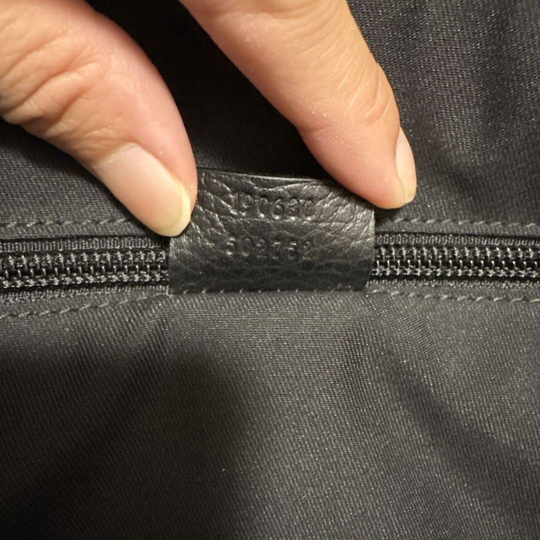 Extremely Beautiful Condition Authentic Gucci GG … - image 6