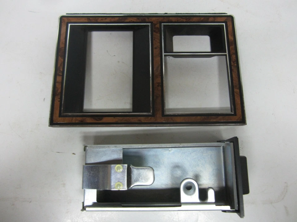 Kit de panel de consola 81 Mercury Lynx LS NOS E1FZ-61044D34-A Foto 4 de 4