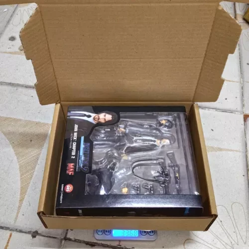 Maf No. 085 John Wick Chapter 2 With Dog Action Figure Collection Toy Gift PVC - Picture 4 of 12