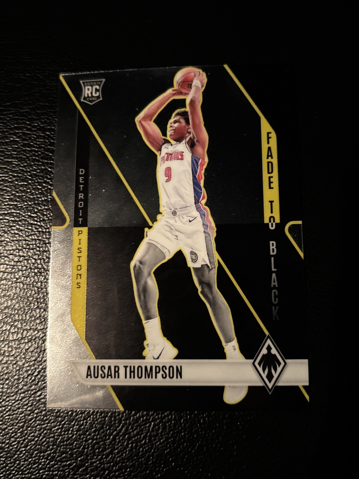 2023-24 Panini Phoenix #9 Ausar Thompson RC Rookie Fade To Black Detroit Pistons