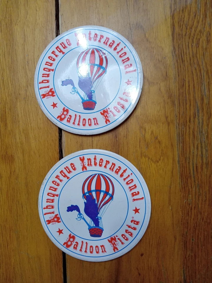albuquerque international balloon fiesta program and buttons - Image 4 of 4