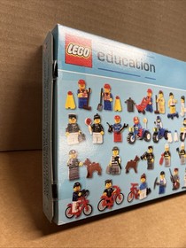 Lego 9247 Education Community Workers - Year 2006 - Brand New Sealed