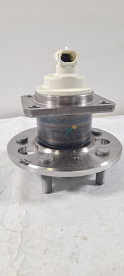 ACDELCO 512357 GM 19313406 Rear Wheel Hub and Bearing Assembly