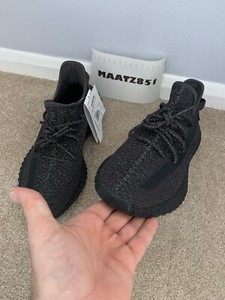 yeezy boost 350 v2 Black non Reflective Cheap Yeezys Boost