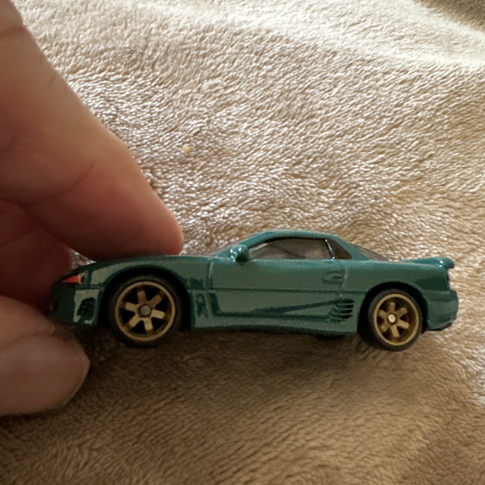 Picture 2 of 8