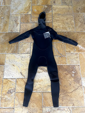 Hurley Wetsuit 4/3 MM Hooded Size Small Color Black Brand new with tags