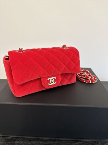 CHANEL Makeup Vintage New Cosmetic Bag 7 x 4.5 Inches Red Velvet & Box VERY  RARE