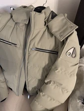 Moose Knuckles Cloud Bomber Jacket Men’s Size Medium on Color Sage