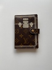 LOUIS VUITTON Agenda PM Limited Edition “Trunks & Bags” – Monogram – Top Zustand